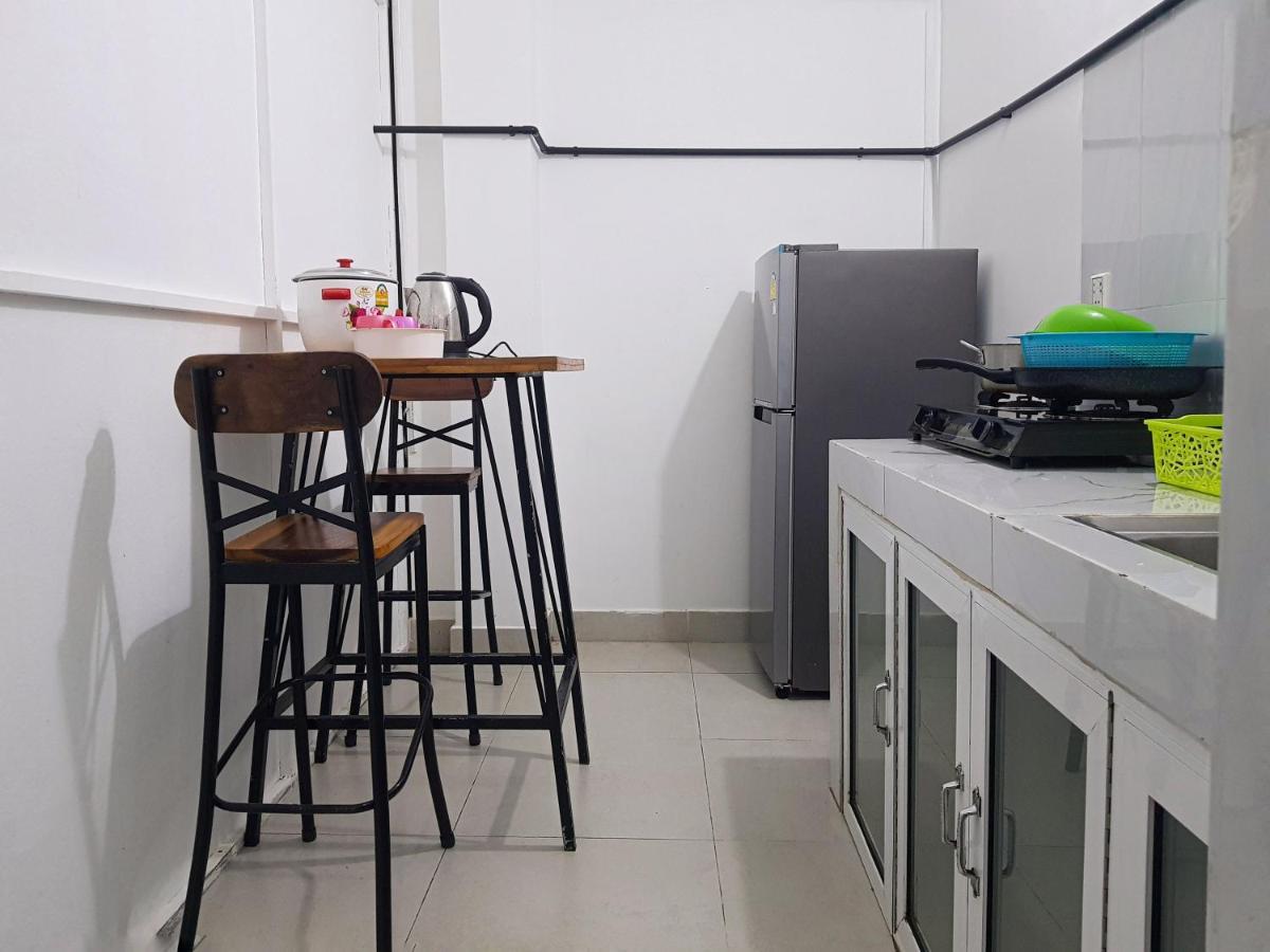 Appartamento Ananta Lavender Phnom Penh Esterno foto