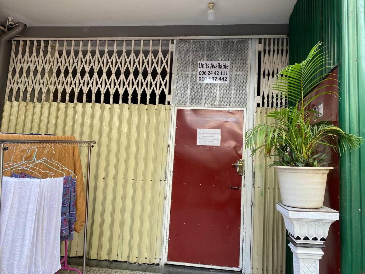 Appartamento Ananta Lavender Phnom Penh Esterno foto