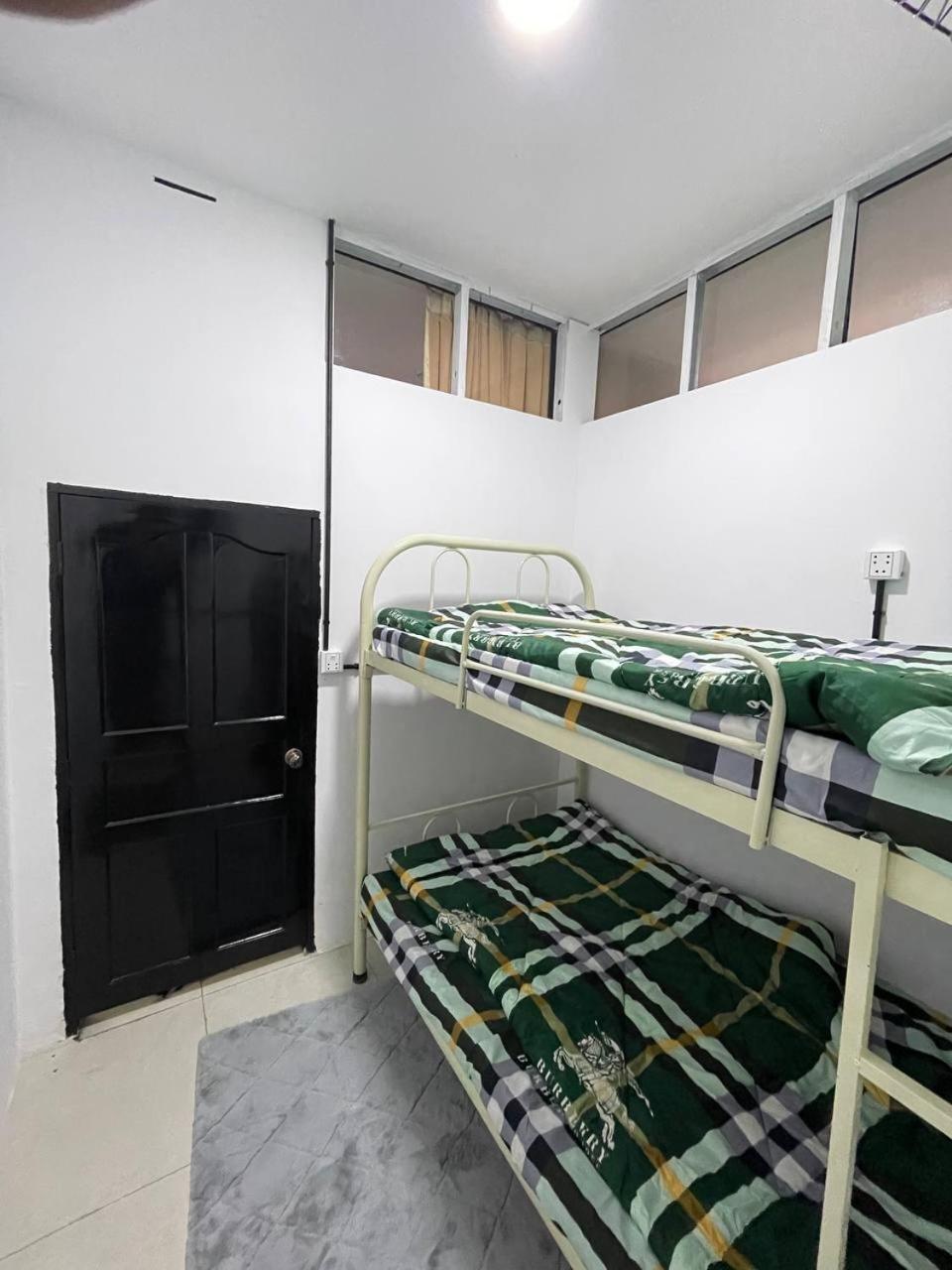 Appartamento Ananta Lavender Phnom Penh Esterno foto