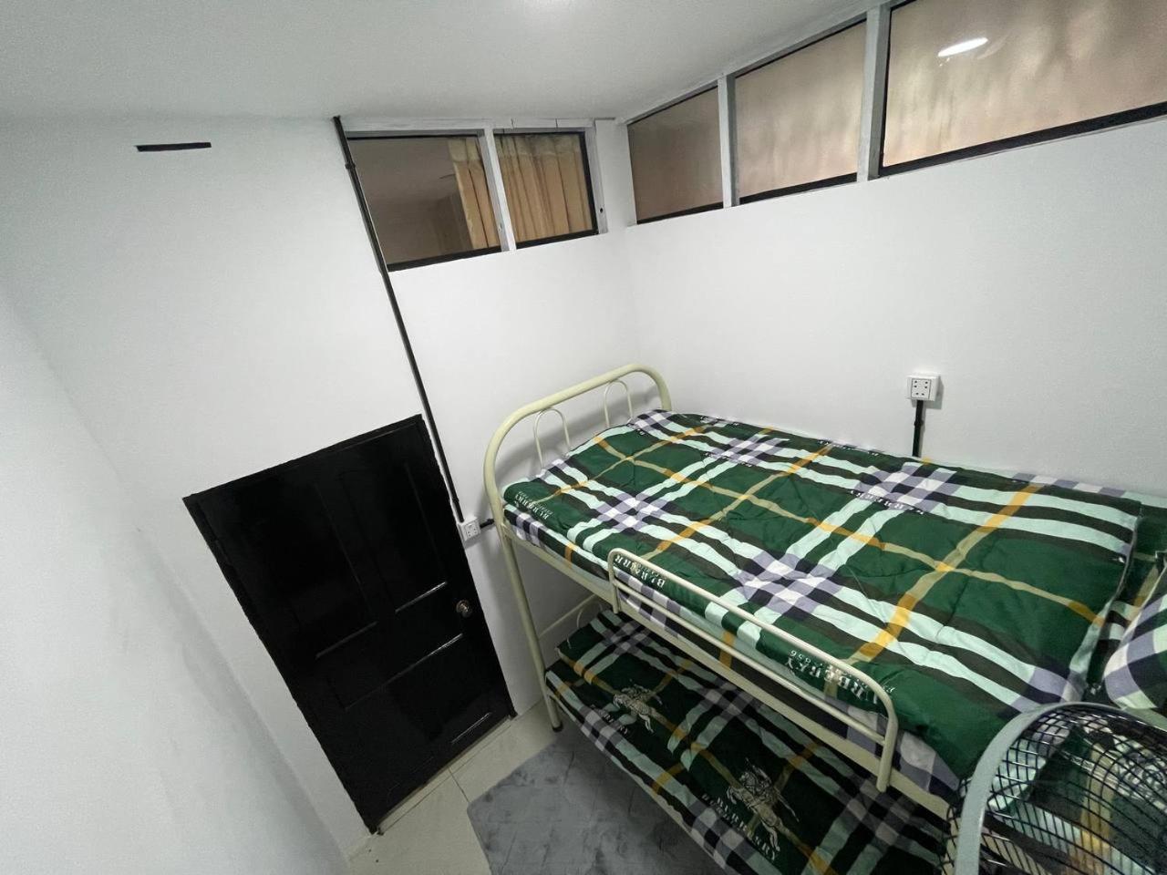 Appartamento Ananta Lavender Phnom Penh Esterno foto